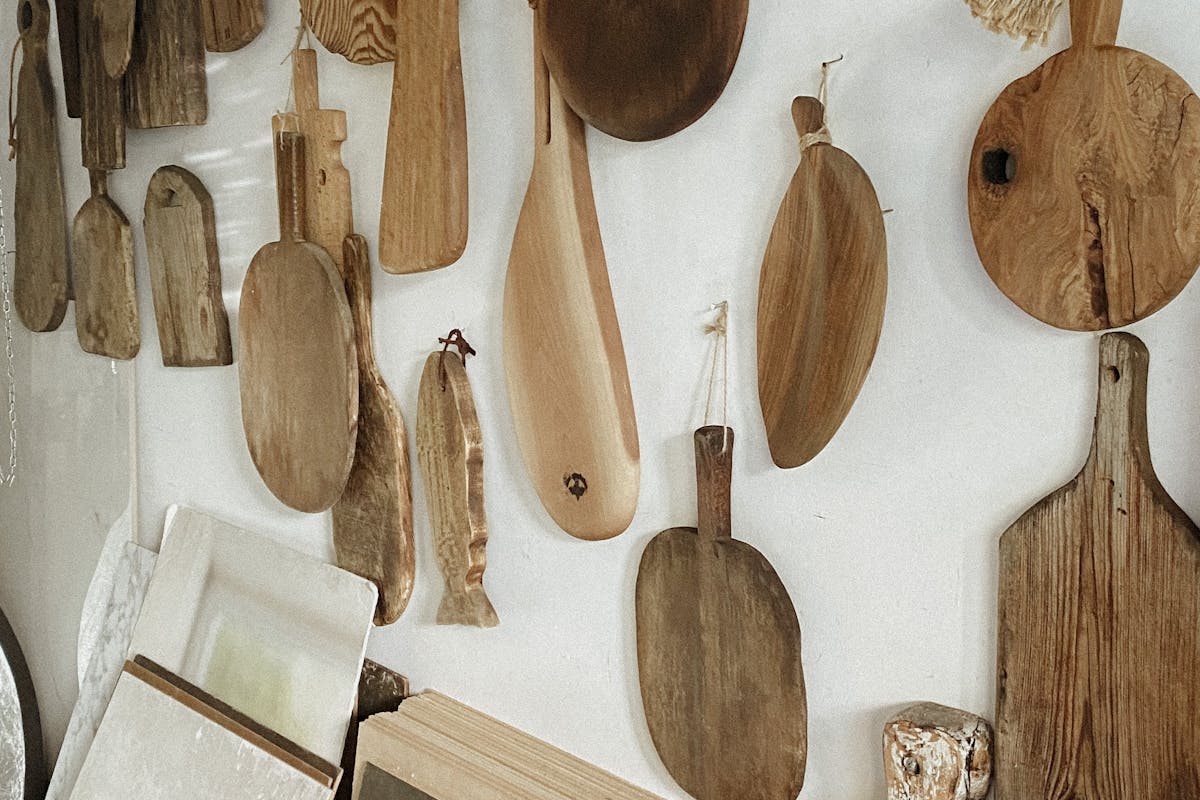 Holzarten Altholzküche Eiche Teak Kiefer Vergleich
